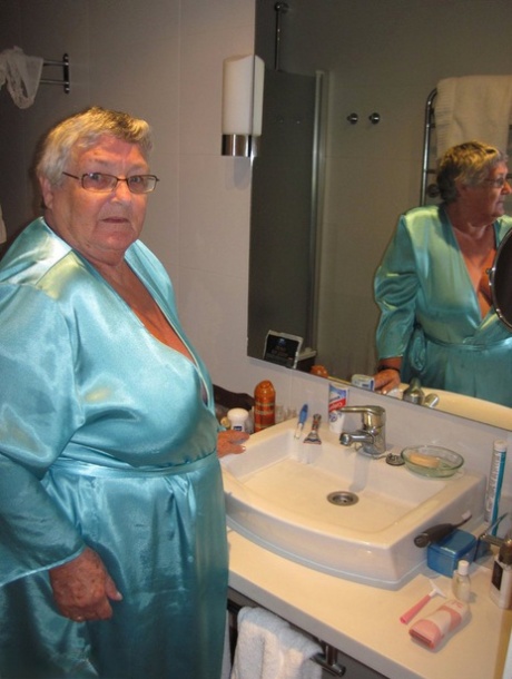 Grandma Libby porrstjärna sexig arkiv