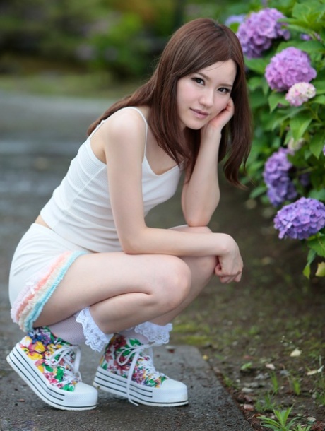 Yui Uehara erotisk modell bild